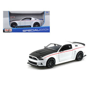 Maisto 31506 1/24 2014 Ford Mustang Street Racer