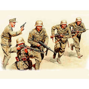 Master Box 1/35 German Infantry DAK WWII North Africa Desert Battles Series