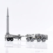 Modelcollect UA72084 NATO M1001 MAN Tractor & Pershing Missile Erector