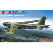 Modelcollect UA72210 1/72 B-52G Early Type In Linebacker II Vietnam War 1967-1972