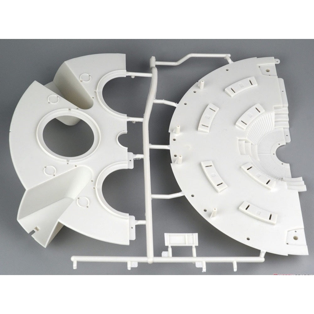 Moebius 2001-7 1/48 Aries 2001 A Space Odyssey