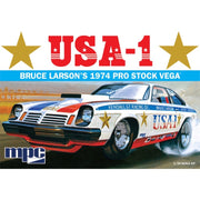 MPC 828 1/25 Bruce Larson USA-1 Pro Stock Vega