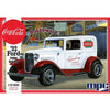 MPC 902 1/25 1932 Ford Sedan Delivery Coca Cola Plastic Model Kit