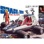 MPC 795 1/25 Space 1999 The Alien