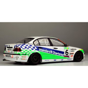 NuNu 24041 1/24 BMW 320i E46 2001 Macau Gear Race Winner