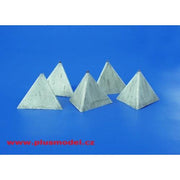 Plus Model 130 1/35 Anti-tank Concrete Barriers Pyramid-style Set I