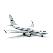 Panda Model 1/400 RAAF Boeing 737-700 BBJ A36-002