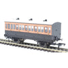 Hornby R40062 OO LSWR 4 Wheel Coach 3rd Class 302