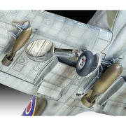 Revell 03927 1/32 Spitfire Mk. IXc