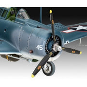 Revell 03869 1/48 SBD-5 Dauntless Navyfighter