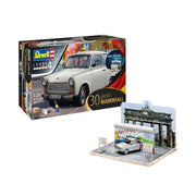 Revell 07619 1/24 Trabant Fall of the Berlin Wall 30th Anniversary Plastic Model Kit