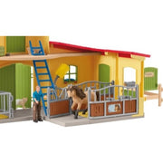 Schleich 42609 Pony Box With Iceland Pony Stallion