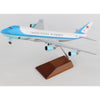 Skymarks 1/200 Air Force One VC-25 with Gear and Wood Stand