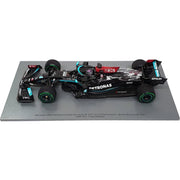 Spark SP18S604 1/18 Mercedes AMG Petronas Formula One Team No.44 F1 W12 E Performance Winner Russian GP 2021 100th F1 Victory Lewis Hamilton with Pit Board