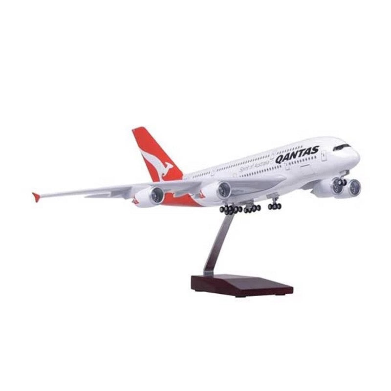 Sky Marks 1/200 Qantas A380 with Wd Std – Metro Hobbies