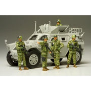 Tamiya 35276 1/35 JGSDF Light Armored Vehicle Iraq Humanitarian Plastic Model Kit