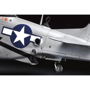 Tamiya 60323 1/32 North American P-51D/K Mustang Pacific Theatre
