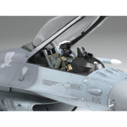 Tamiya 61098 1/48 F-16CJ Fighting Falcon