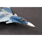 Trumpeter 01669 1/72 Russian Su-33UB Flanker D