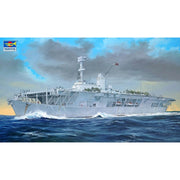 Trumpeter 05633 1/350 German Aircraft Carrier Weser