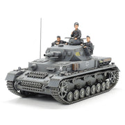 Tamiya 35374 1/35 German Tank Pz.Kpfw.IV Ausf.f