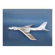 Trumpeter 01612 1/72 Tu-16K-26 Badger G/Chinese H-6