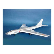 Trumpeter 01612 1/72 Tu-16K-26 Badger G/Chinese H-6