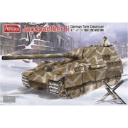 Amusing Hobby 35A011 1/35 Jagdpanther II Tank Destroyer*