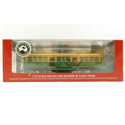 Cooee OO Electric W Class Melbourne #975 The Met Green Rattler Tram | Metro Hobbies