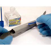 Deluxe Materials AD83 Plastic Magic 10S Cement