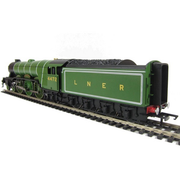Hornby R3086 OO Gauge Flying Scotsman Class A1 Locomotive | Metro Hobbies