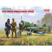 ICM 32102 1/32 VVS RKKA Pilots 1939-1942 3 Figures