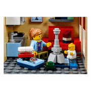 LEGO 10255 Creator Expert Assembly Square