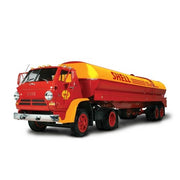 Lindberg 118 1/25 Dodge L700 with Shell Tanker