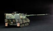 Meng TS-012 1/35 German Panzerhaubitze 2000 SPG