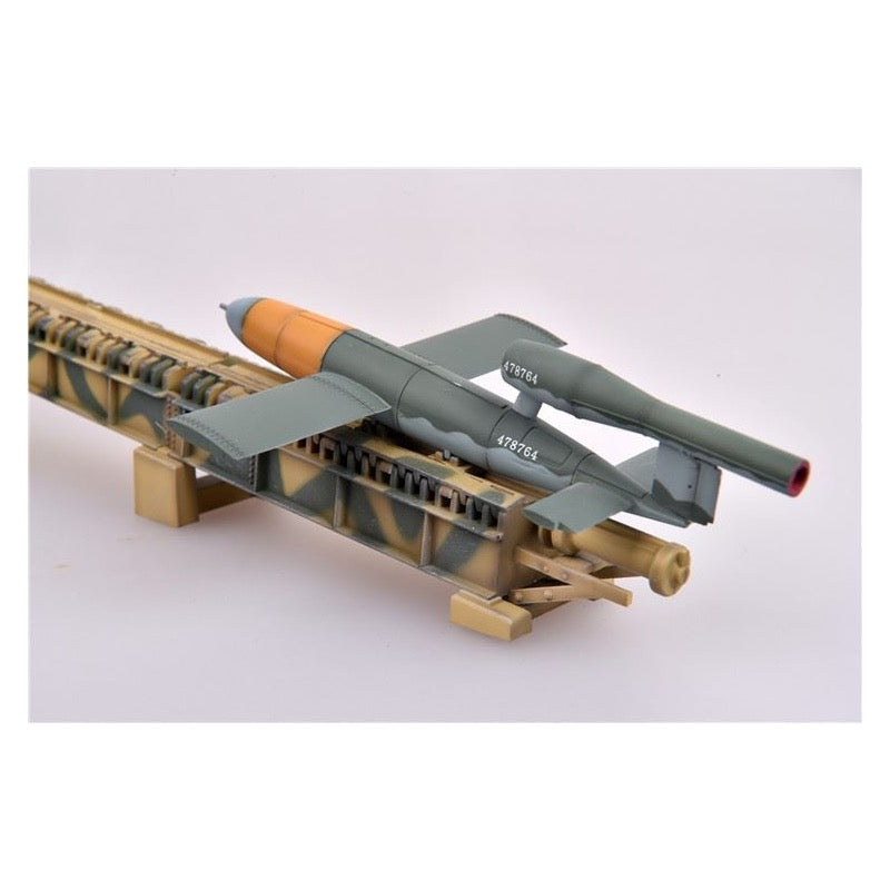 Kit Maquette ModelCollect 1/72 V1 Missile Launcher Allemand WWII Avec Châssis E-50 - Neuf