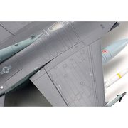Tamiya 60788 1/72 Lockheed Martin F-16CJ Fighting Falcon